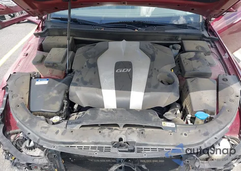 2013 Hyundai Genesis 3.8 from USA, damaged, VIN KMHGC4DD8DU237002